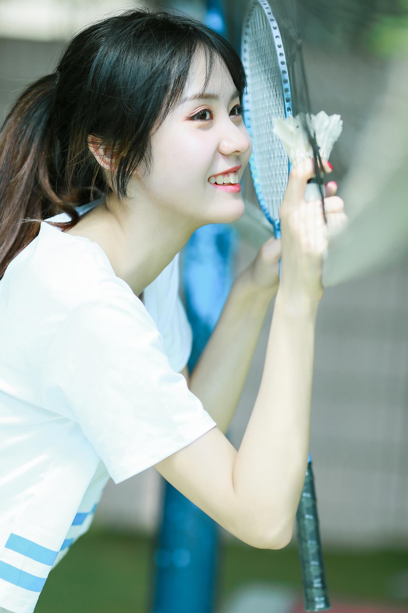 [YITUYU艺图语] 2022.01.20 网球少女 遥遥 [23P/161MB]