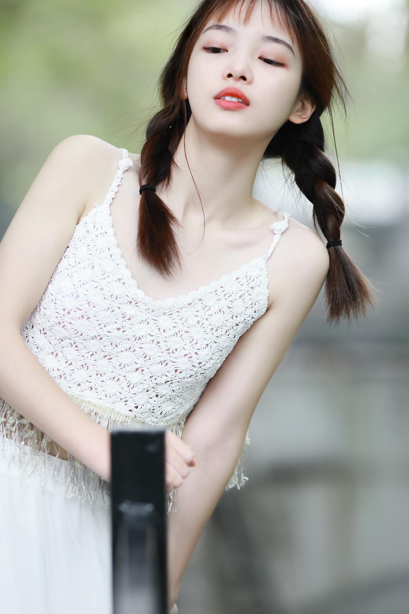 [YITUYU艺图语] 2022.01.22 阴天快乐 一鸭咿呀哟 [25P/146MB]