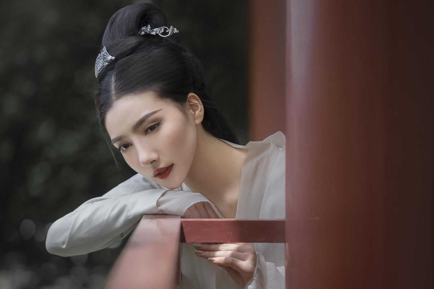 [YITUYU艺图语] 2022.01.18 玉竹隐 唯宝 [22P/665MB]