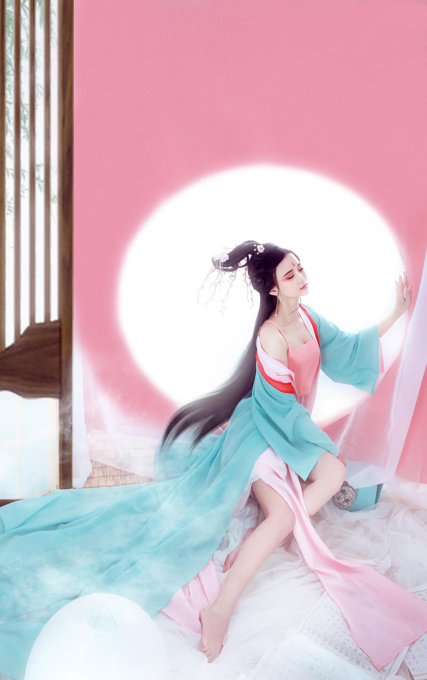 [YITUYU艺图语] 2022.02.04 花非花 欣宝 [22P/246MB]