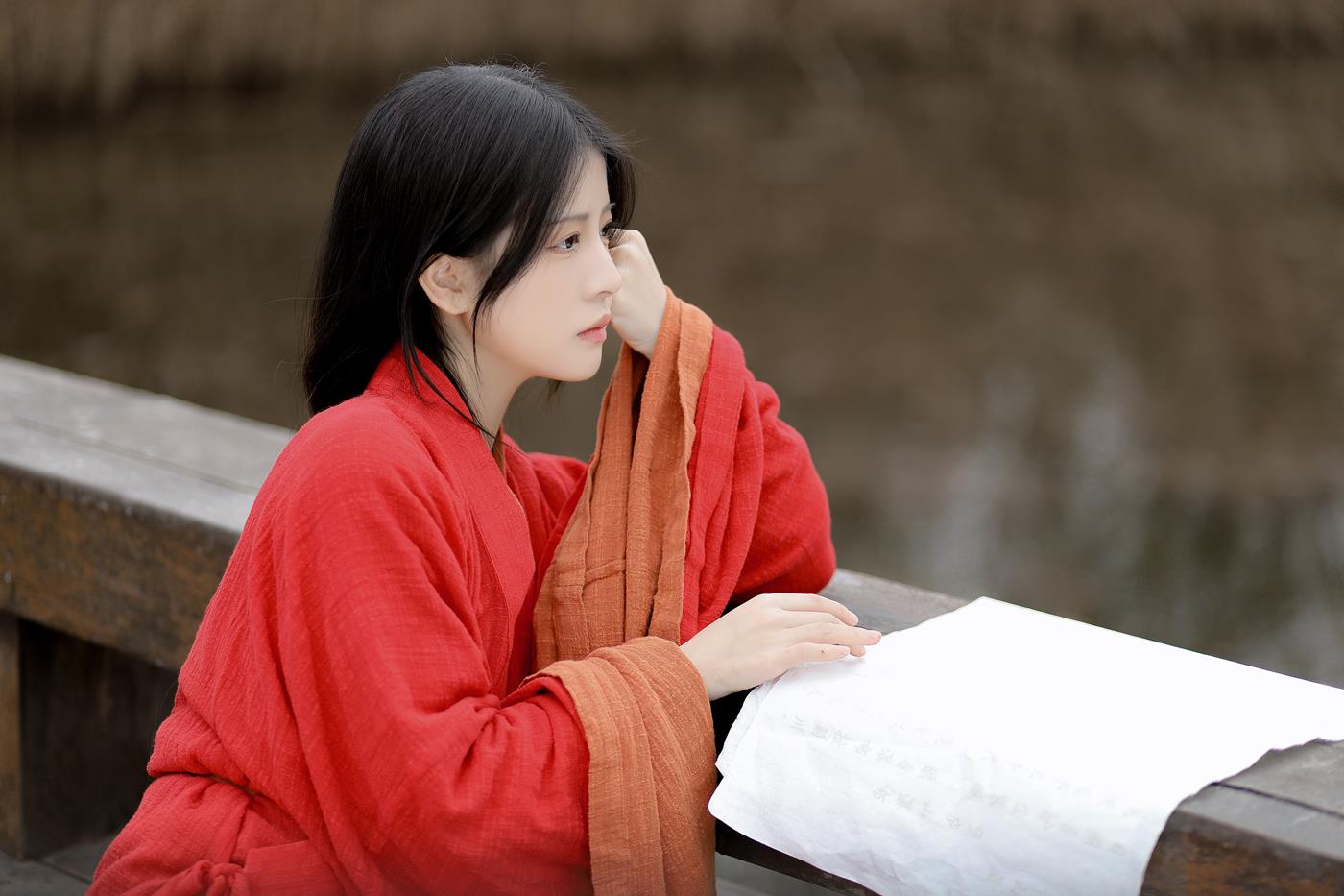 [YITUYU艺图语] 2022.01.10 野有蔓草 柚子 [22P/250MB]