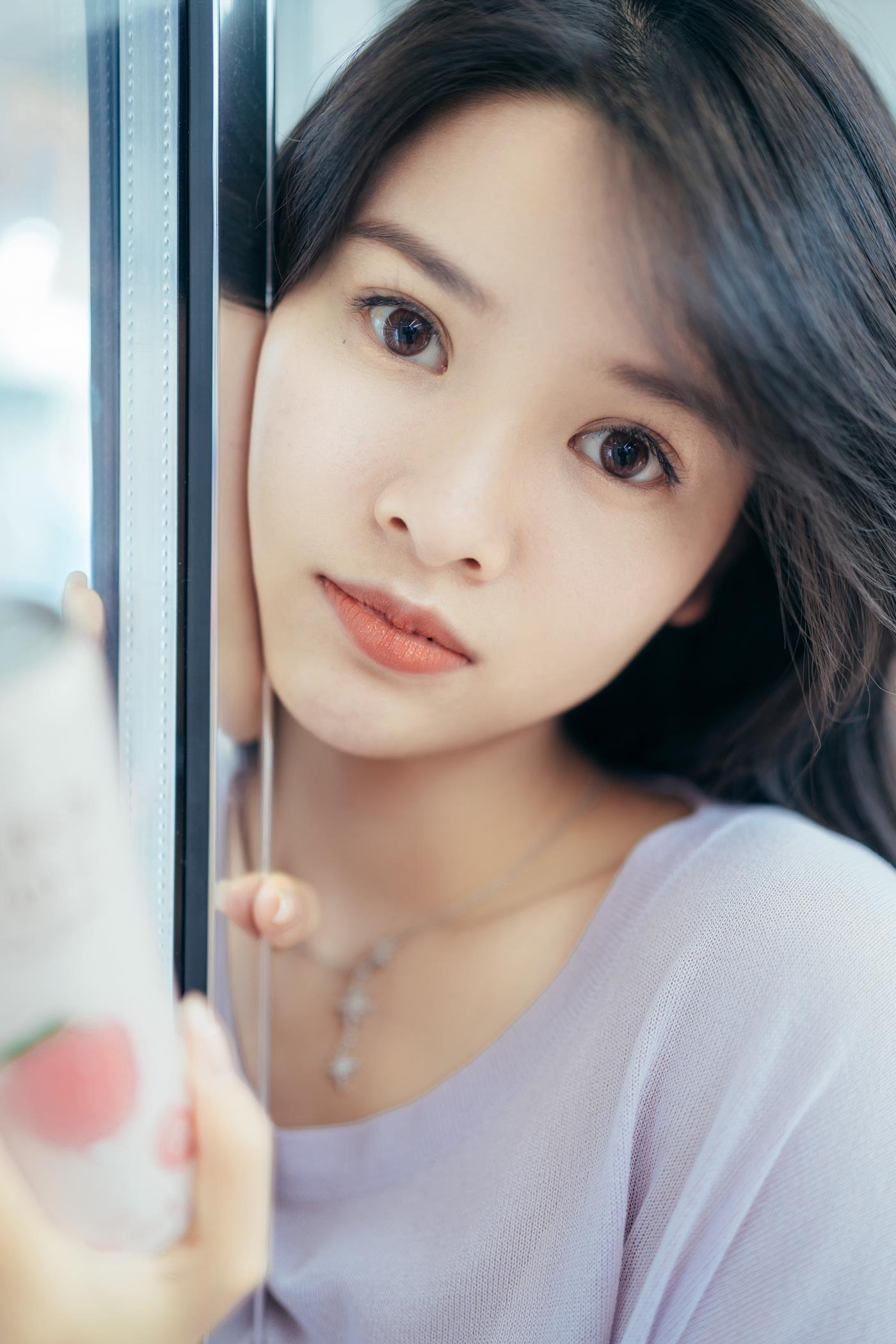 [YITUYU艺图语] 2022.01.26 一大堆零食，便利店里的小满足 喵喵喵是锦儿呀 [26P/254MB]