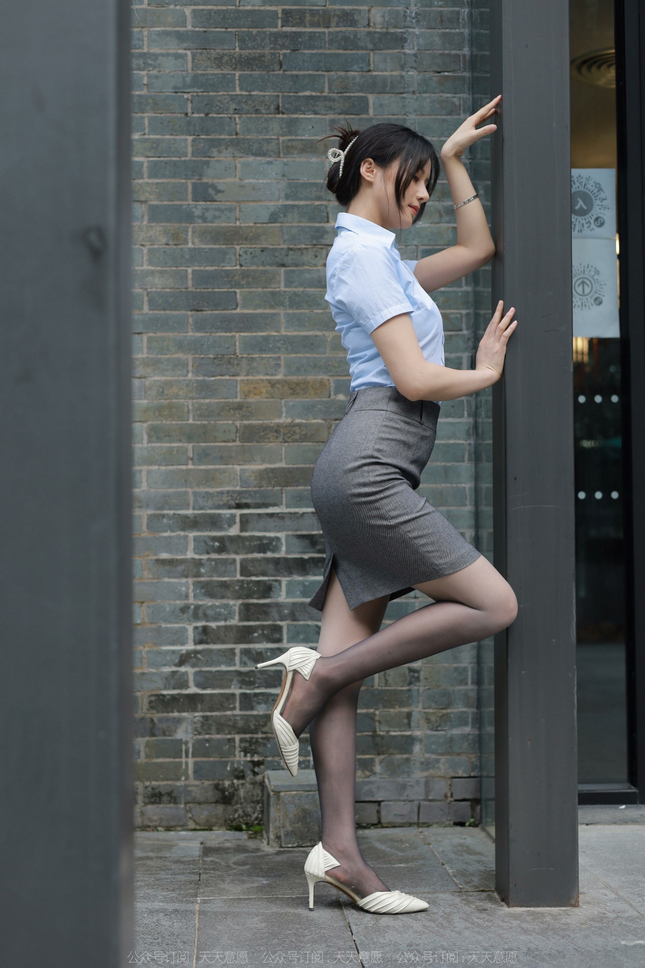 [补发][IESS异思趣向] 2022.06.18 丝享家1121：九妹《520快乐》[80P/142MB]