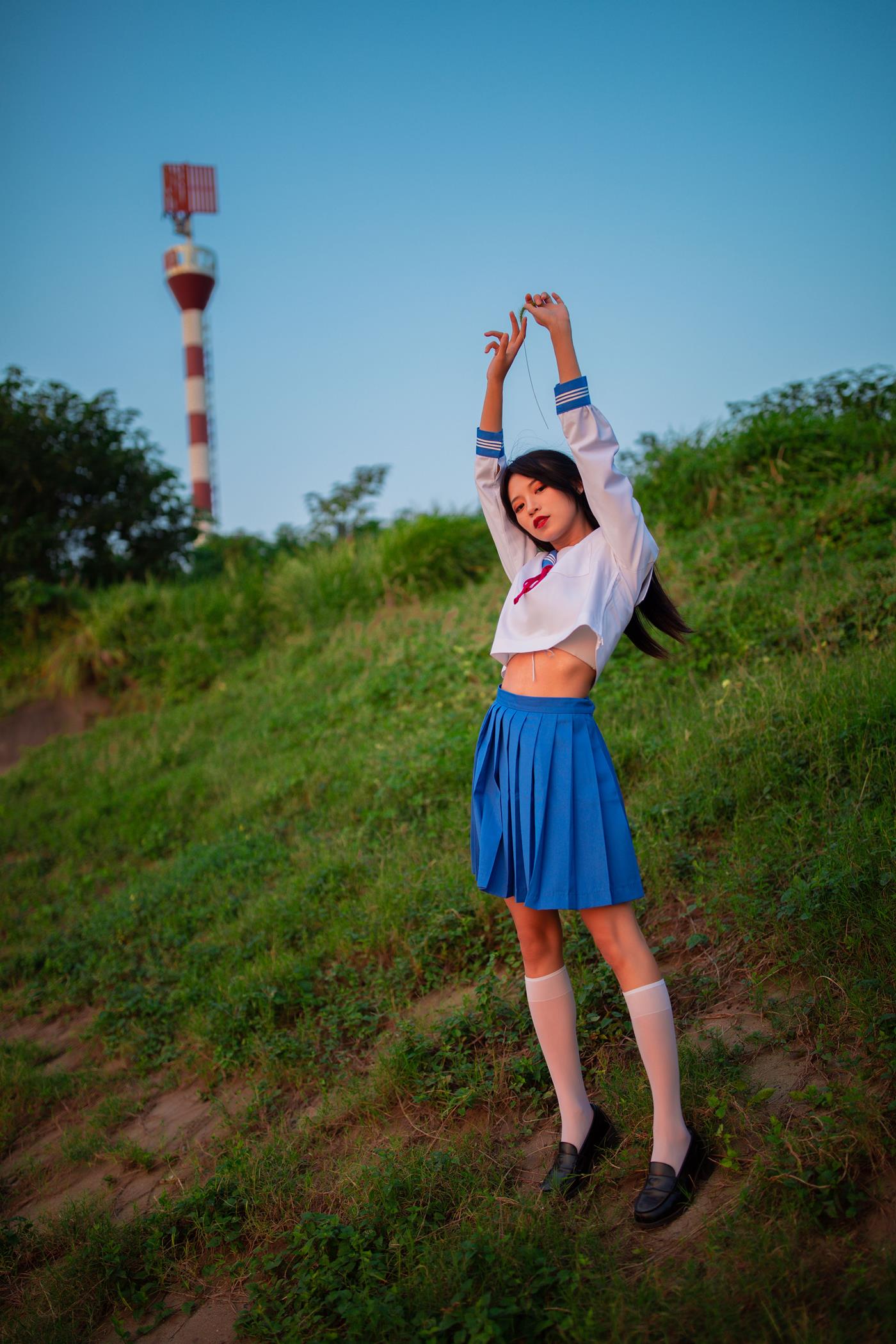 [YITUYU艺图语] 2022.02.02 JK少女 一只橙子 [48P/327MB]