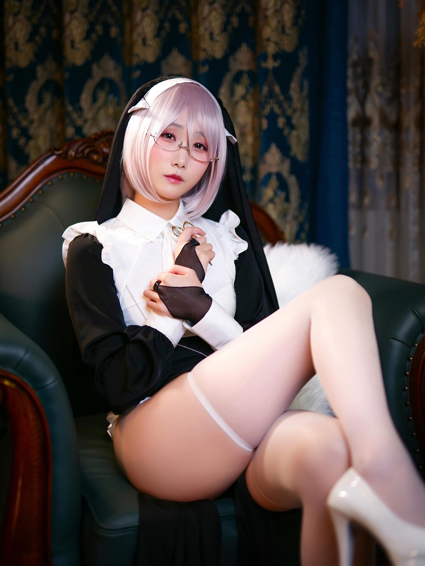 曉美媽 - 痴-修女[60P/140MB]