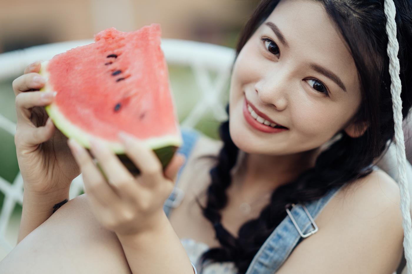 [YITUYU艺图语] 2022.02.02 来自夏日玩水的简单快乐 喵喵喵是锦儿呀 [55P/808MB]