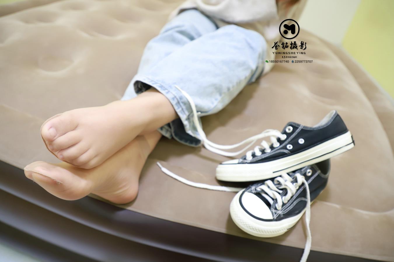 [誉铭传媒]袜足摄影 2020年 NO.009[100P/589MB]