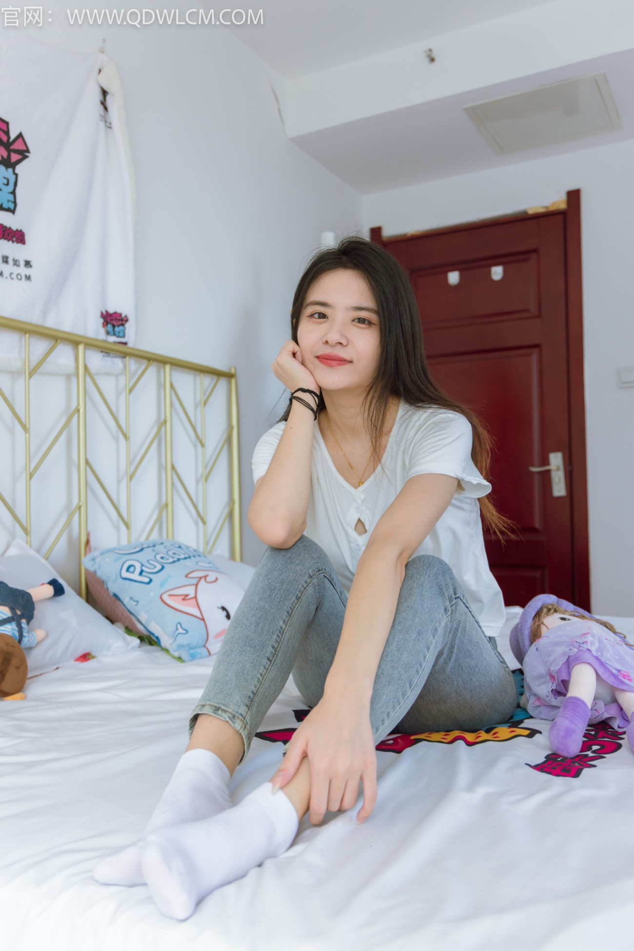 物恋传媒 NO.1393 然然-遗失的美好[150P/1V/3.68GB]