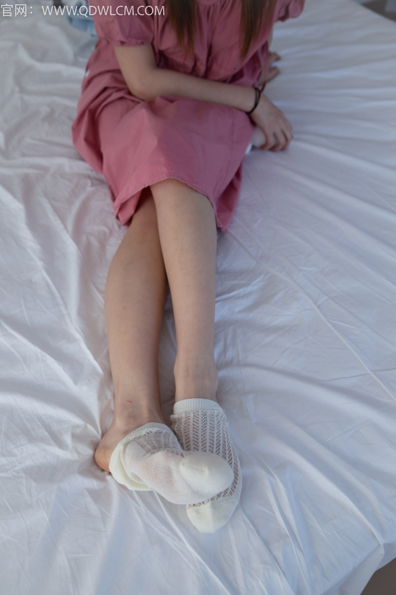 物恋传媒 NO.1359 夏雪-月亮弯弯[148P/1V/3.52GB]