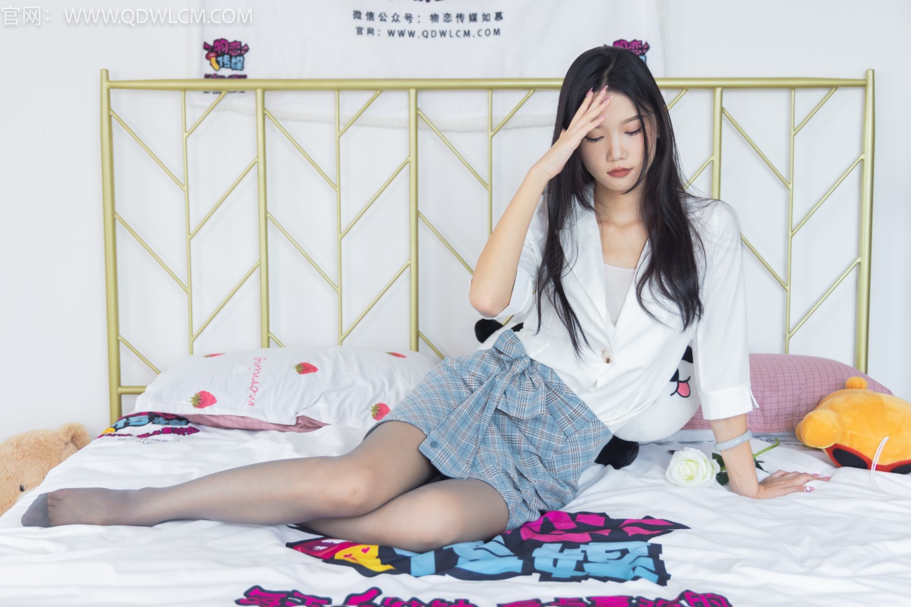 物恋传媒 NO.1366 小竹-认真的雪花[146P/1V/3.10GB]