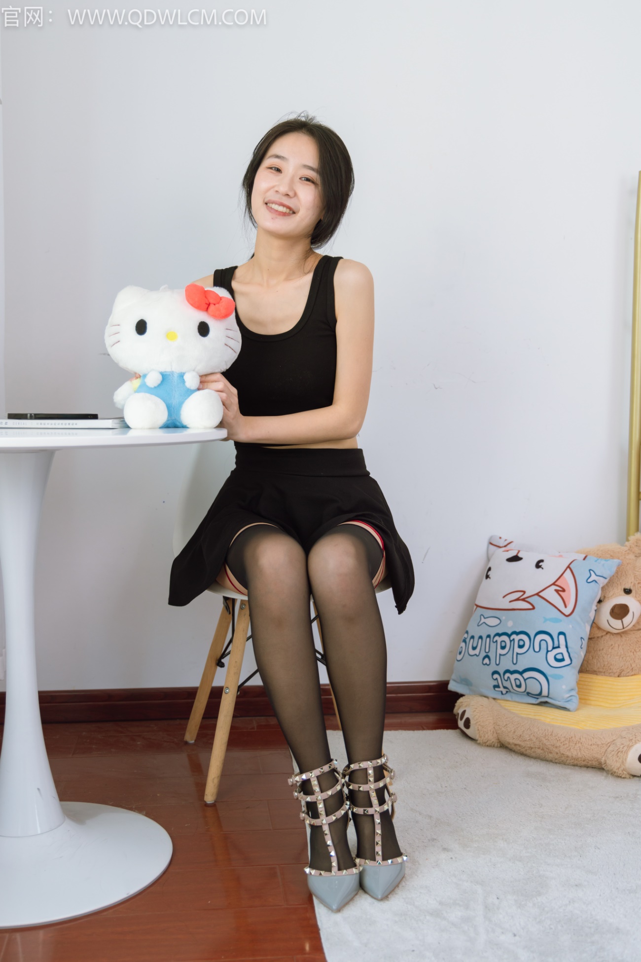 物恋传媒 NO.1375 菜菜-生命一隅[230P/1V/6.20GB]