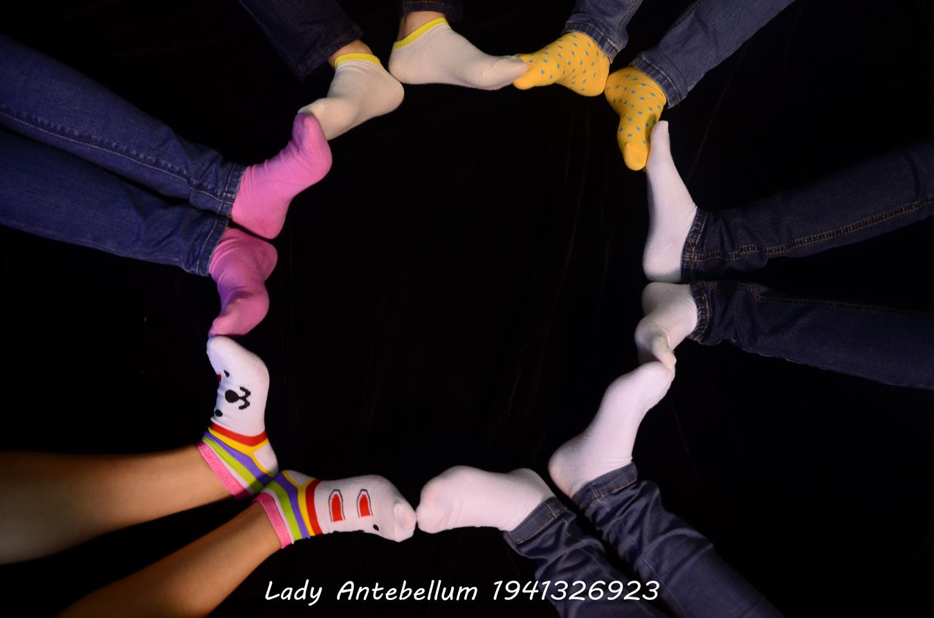 [战前女神] 美腿美足精品摄影套图 004 [314P/365MB]