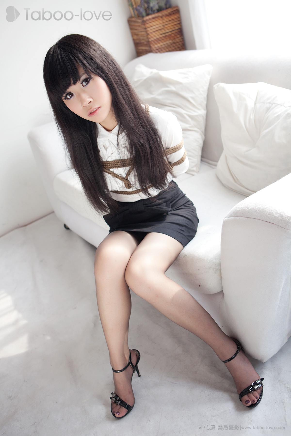 [禁忌摄影]Taboo-love NO.083 职业女性之气质束缚[VIP专属][34P/13.3MB]