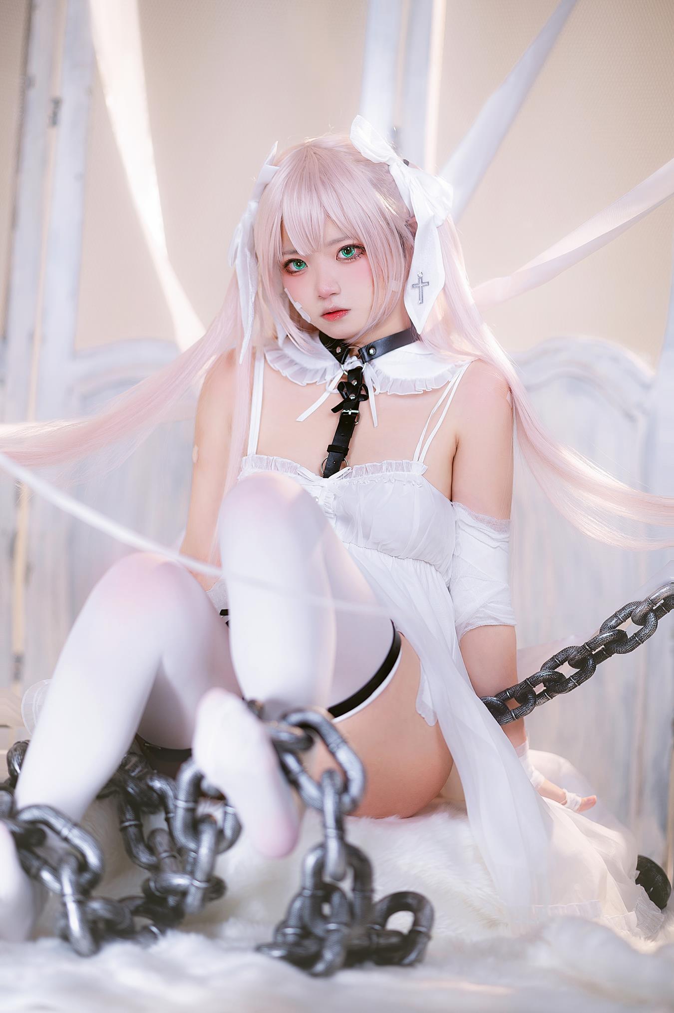 伊喵君  初音酱 [21P/179MB]