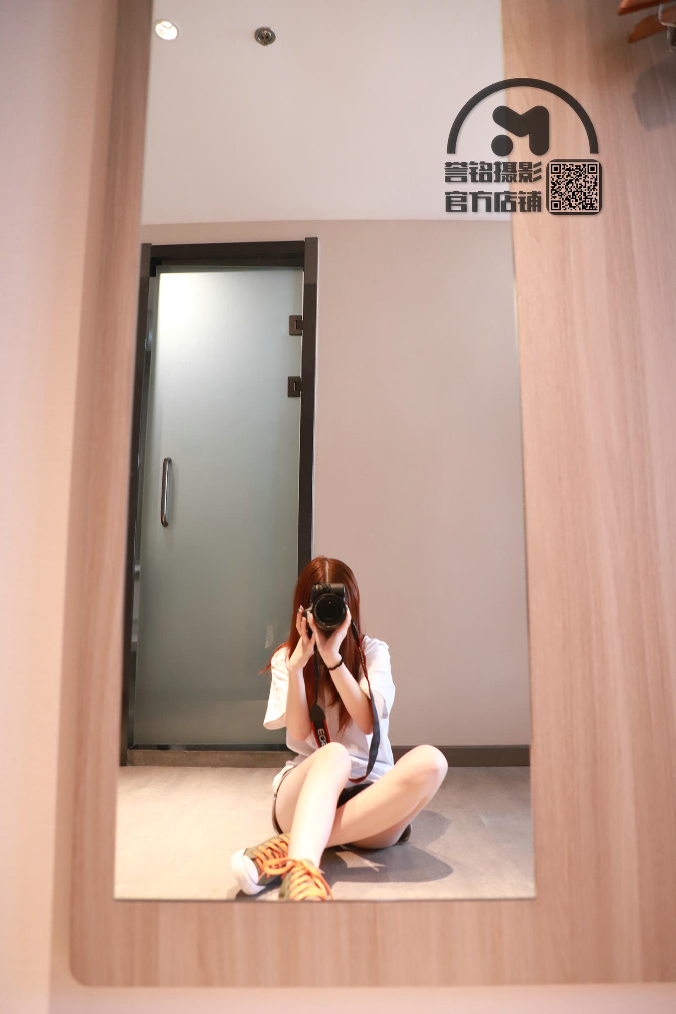 [誉铭传媒]袜足摄影 2020年 NO.037[80P/470MB]