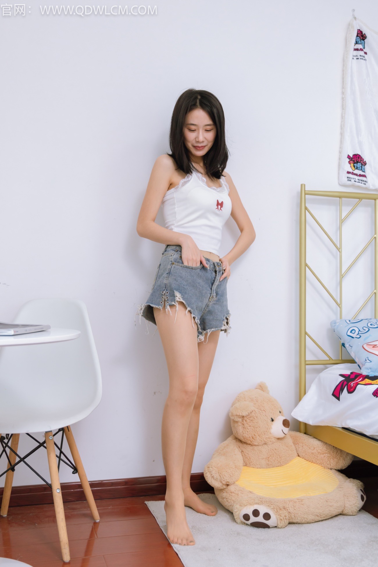 物恋传媒 NO.1415 菜菜-风的气息[180P/1V/4.63GB]