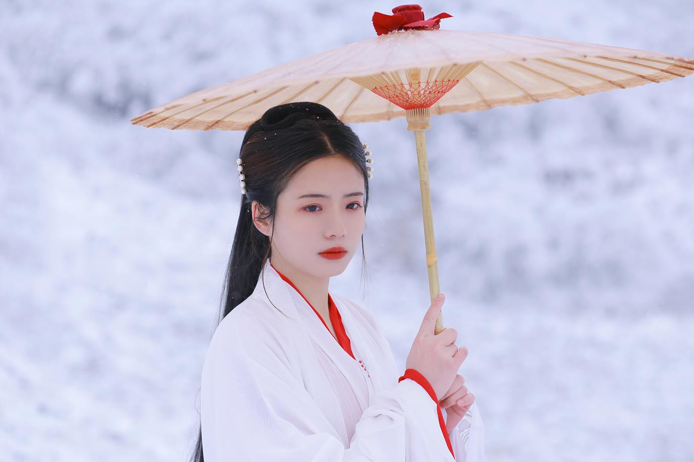 [YITUYU艺图语] 2022.02.27 山中雪后 沂越 [34P/259MB]