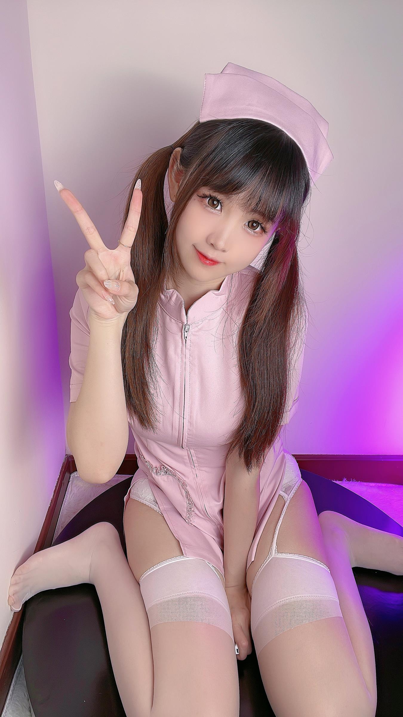 miko酱ww - 护士姐姐[26P/1V/236MB]