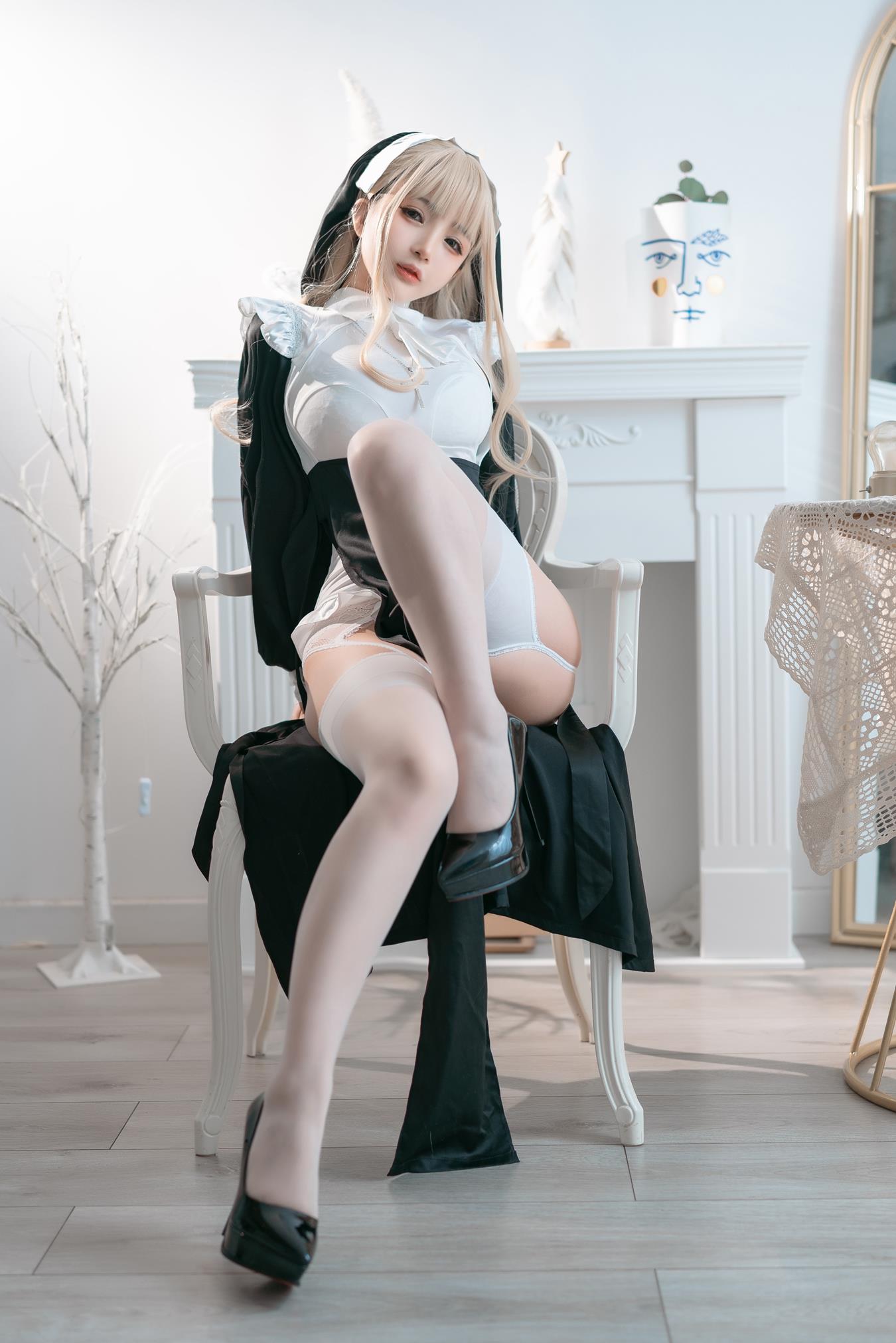 桜井宁宁 - 修女[41P285MB]