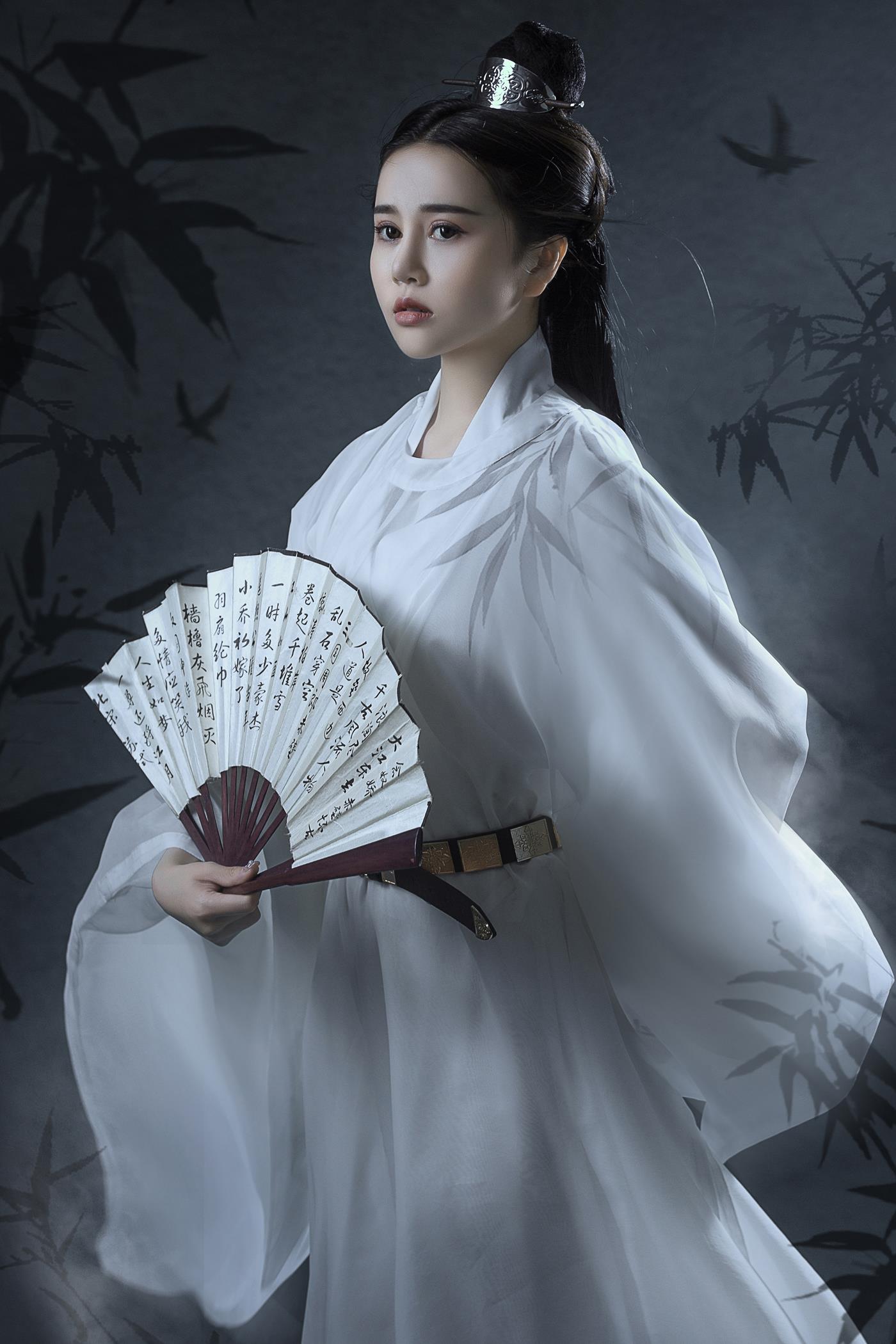 [YITUYU艺图语] 2022.02.21 怒剑鸣 甜宝 [22P/204MB]