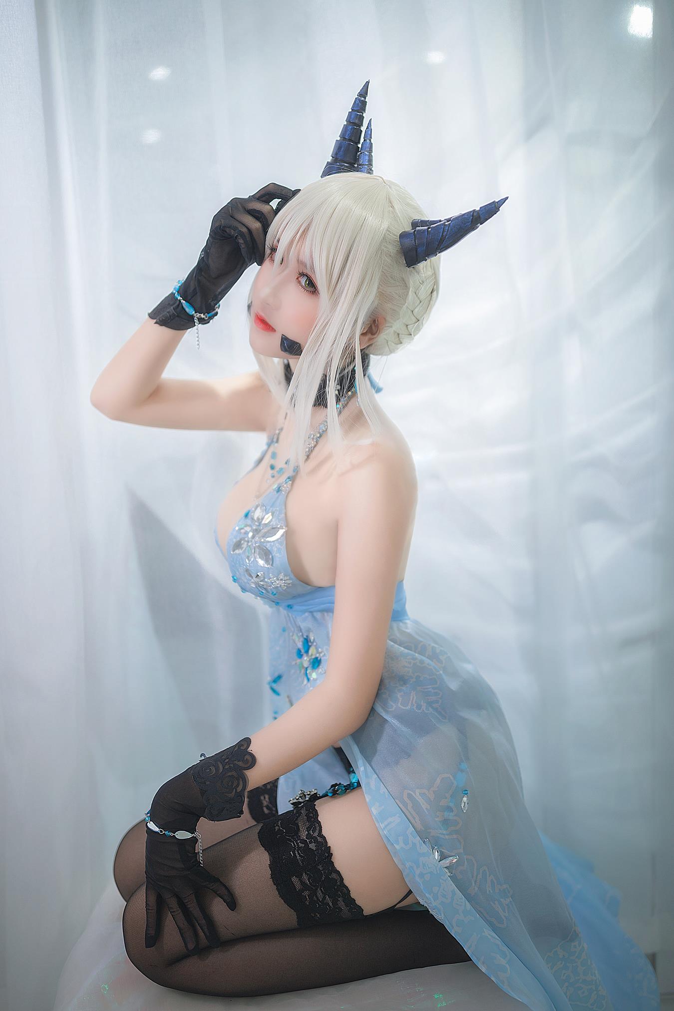 三度_69 - 黑枪呆 [50P/321MB]