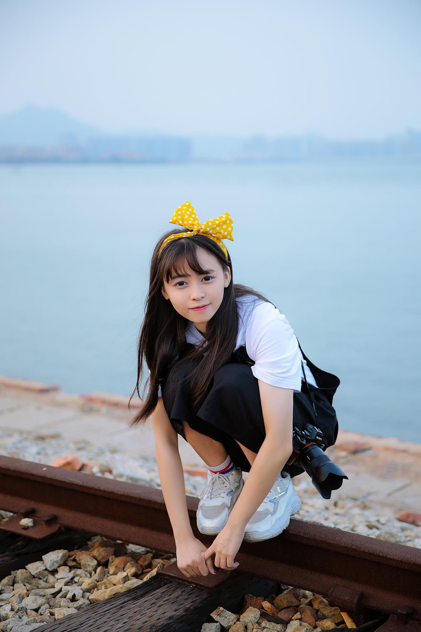 [YITUYU艺图语] 2022.02.21 她的微笑 慕容寒冰_ [29P/177MB]