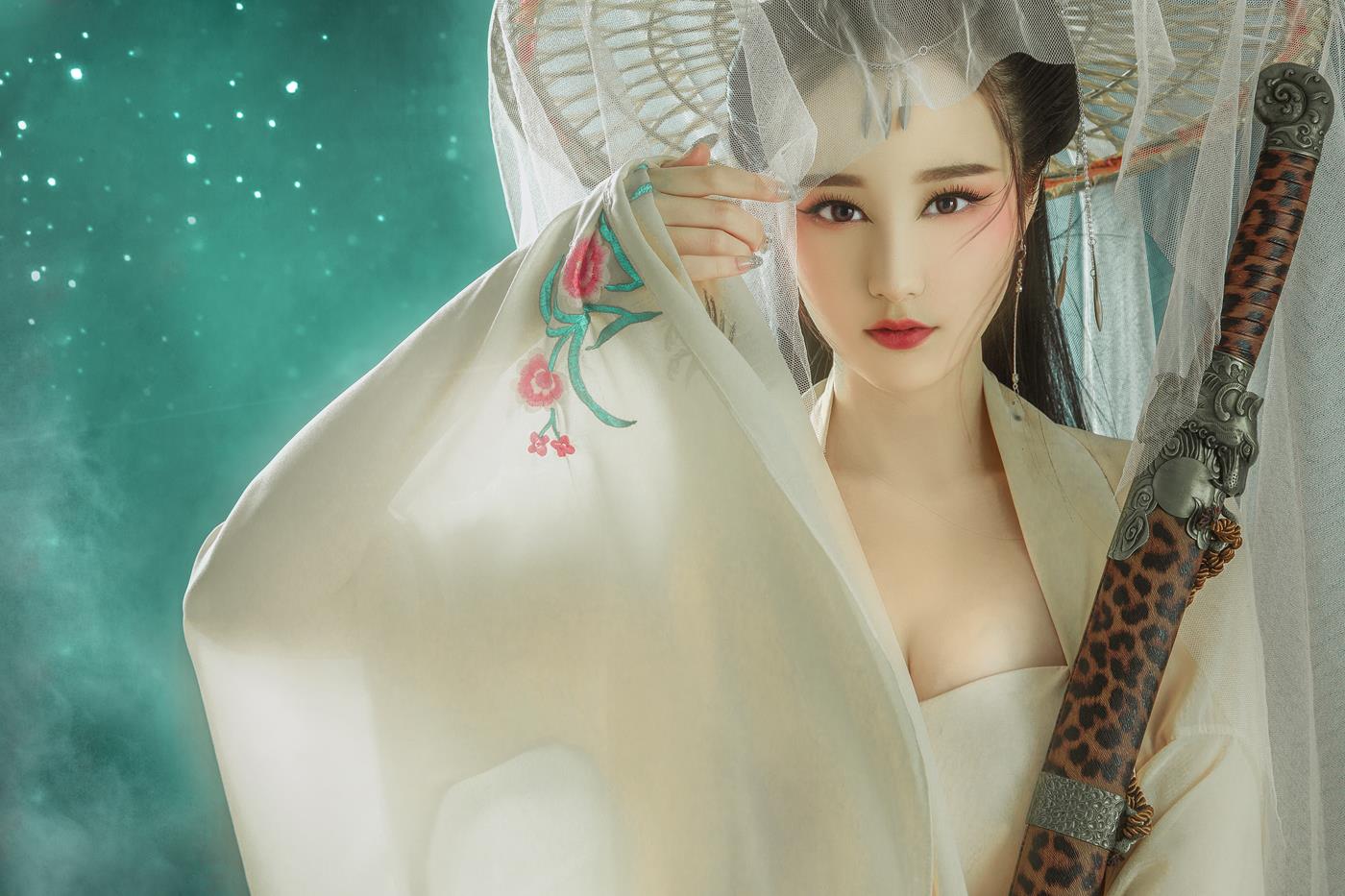 [YITUYU艺图语] 2022.02.17 孤星寒 娜宝 [22P/313MB]