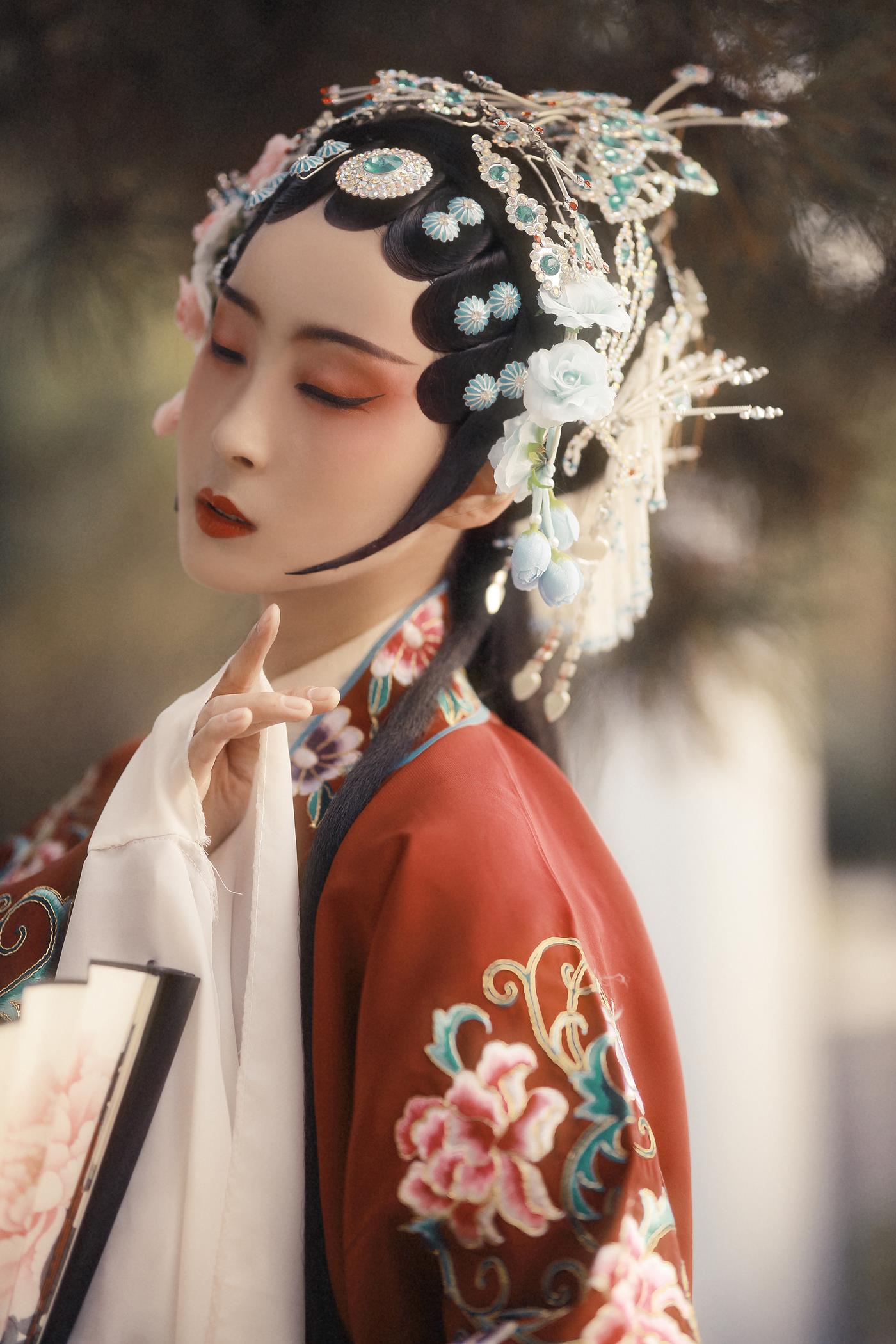 [YITUYU艺图语] 2022.02.26 又惊梦 卿酒姑娘_ [22P/277MB]