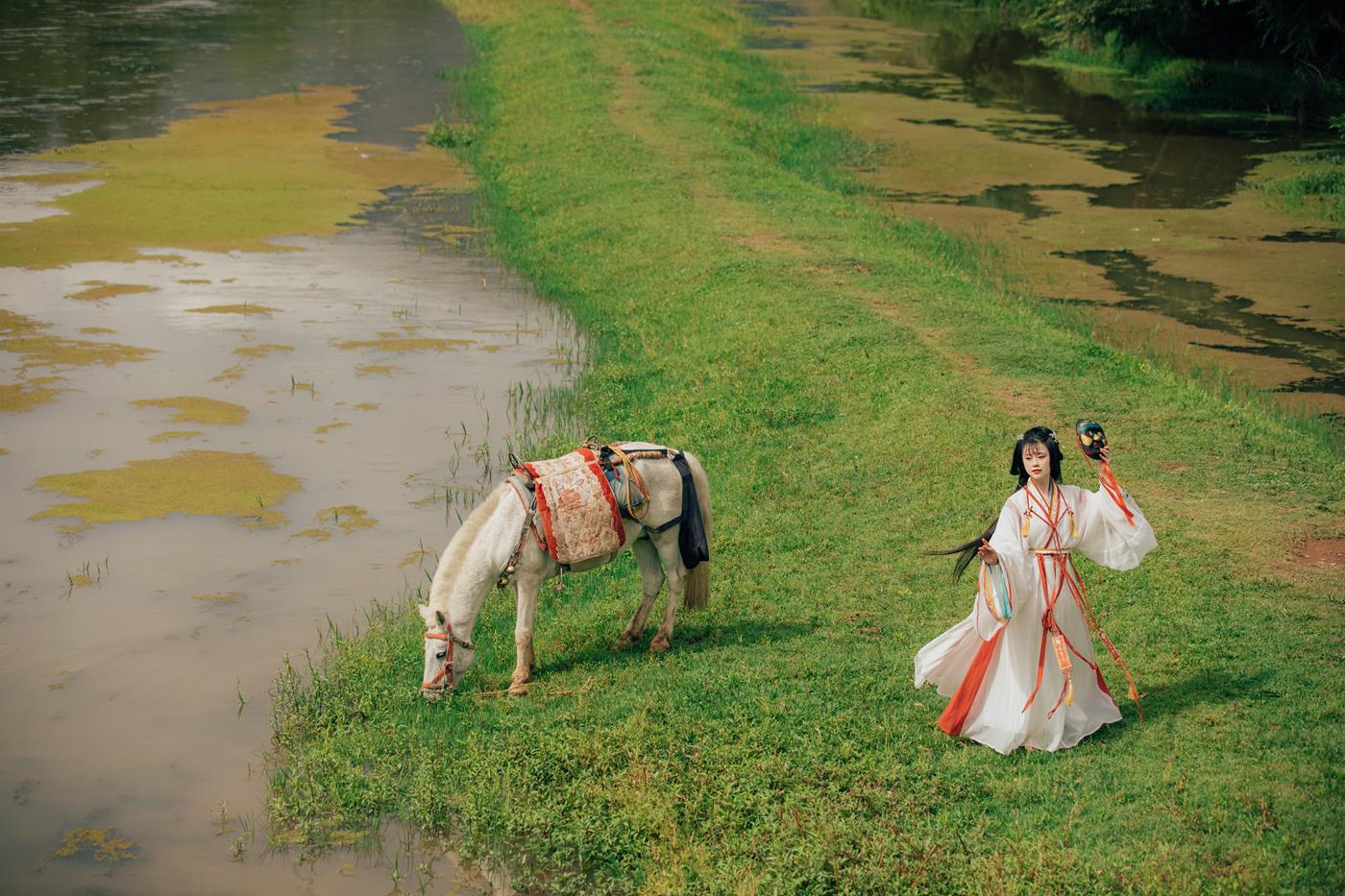 [YITUYU艺图语] 2022.02.28 山川行止 碧山澜 [20P/270MB]