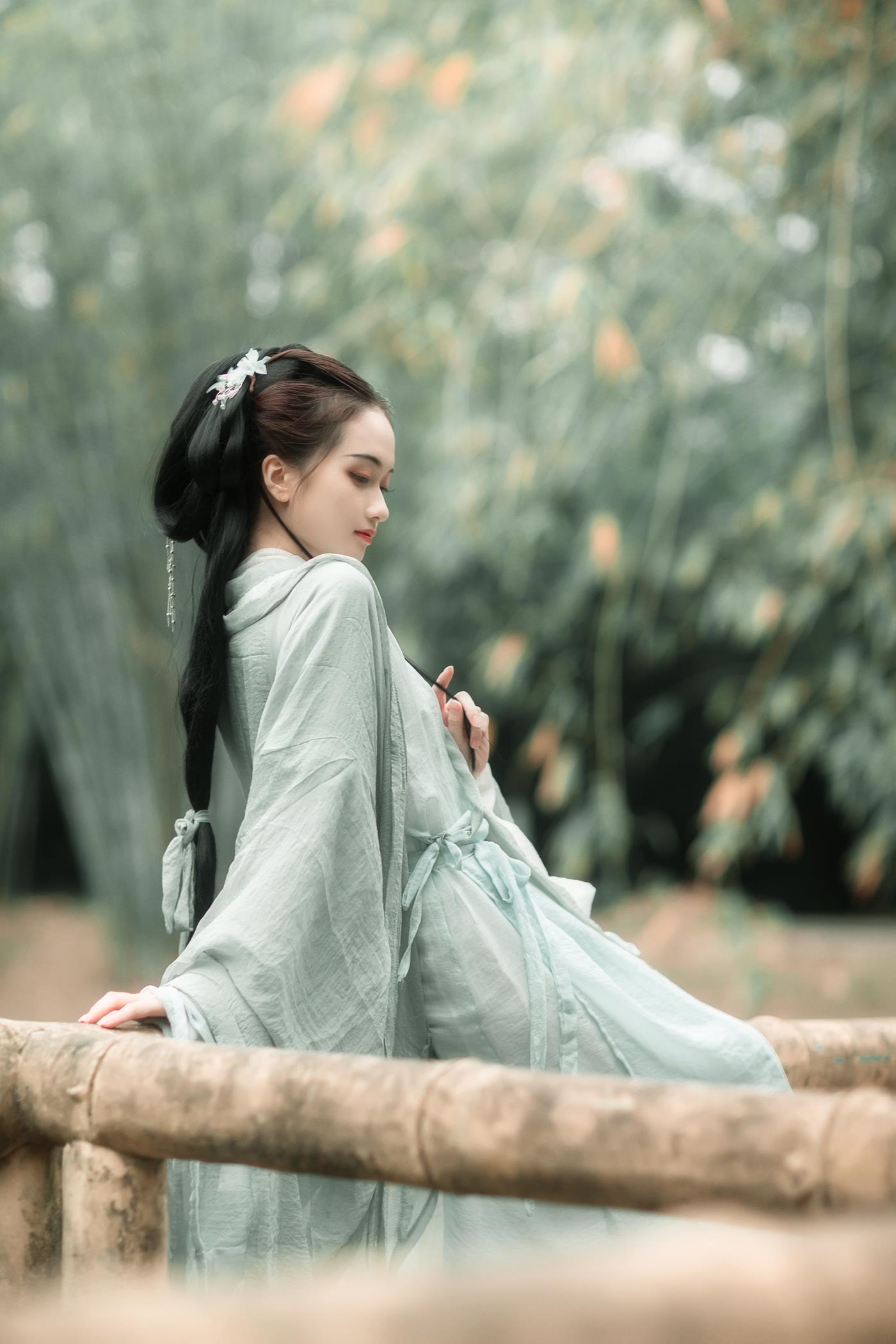 [YITUYU艺图语] 2022.02.12 你是人间四月天 歪歪 [46P/368MB]