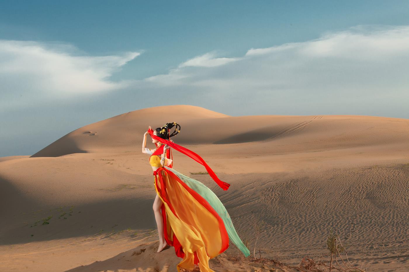 [YITUYU艺图语] 2022.02.28 域外飞天 晶晶 [20P/238MB]