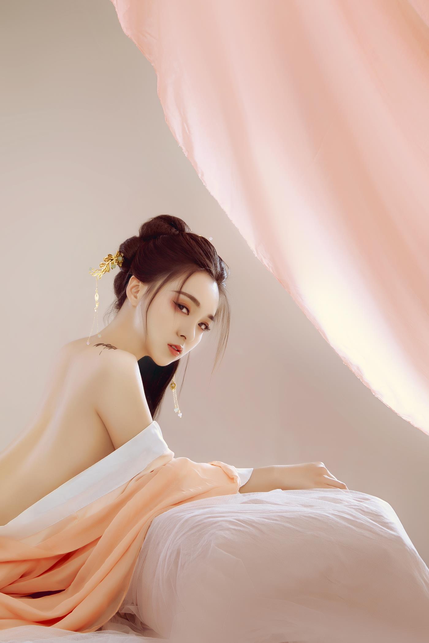 [YITUYU艺图语] 2022.02.19 媚青闺 倩宝 [22P/159MB]