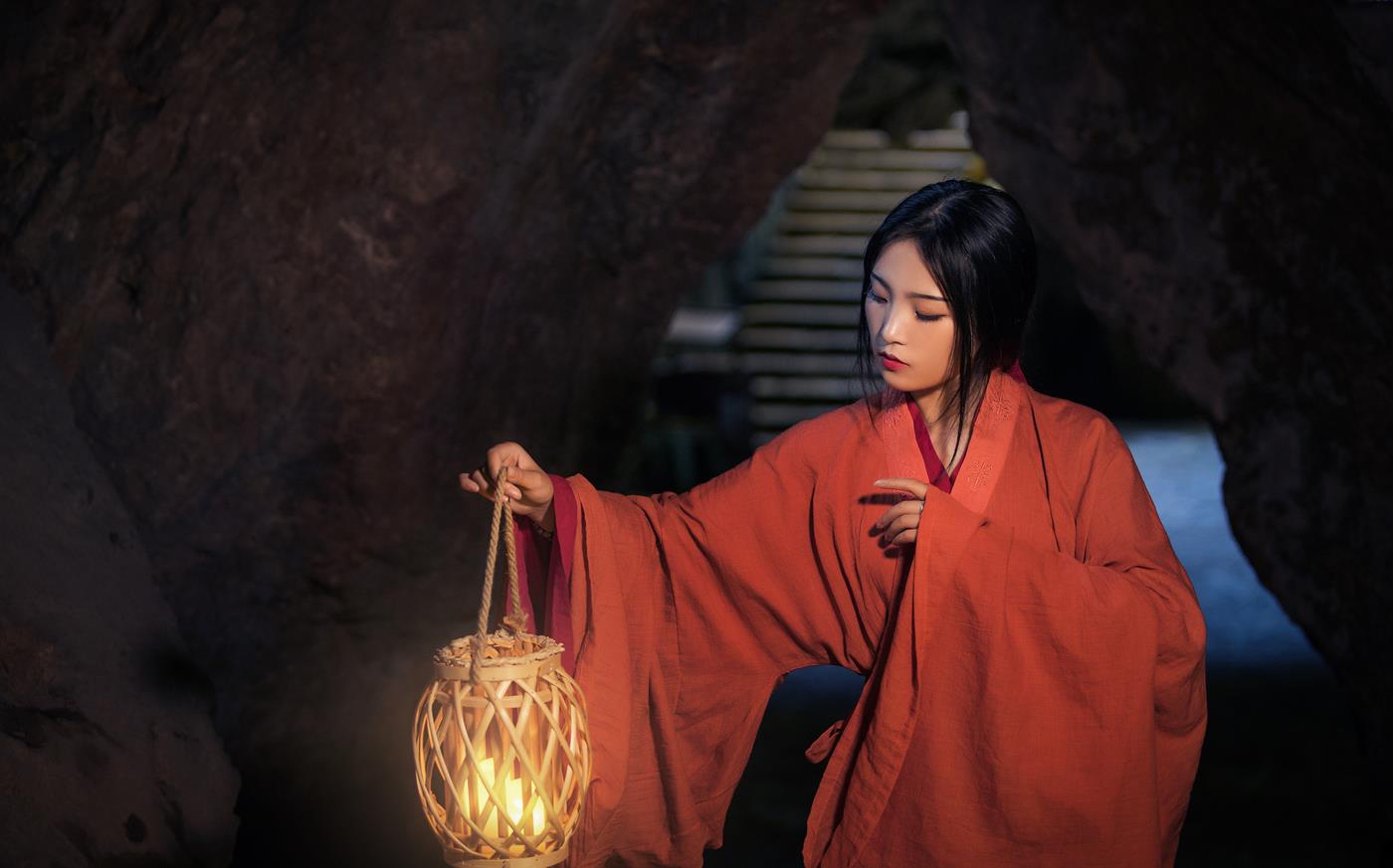 [YITUYU艺图语] 2022.02.13 洞仙引 一个白鹿 [22P/677MB]