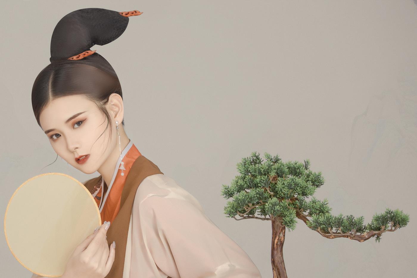 [YITUYU艺图语] 2022.03.04 惜秋华 欣宝 [22P/479MB]