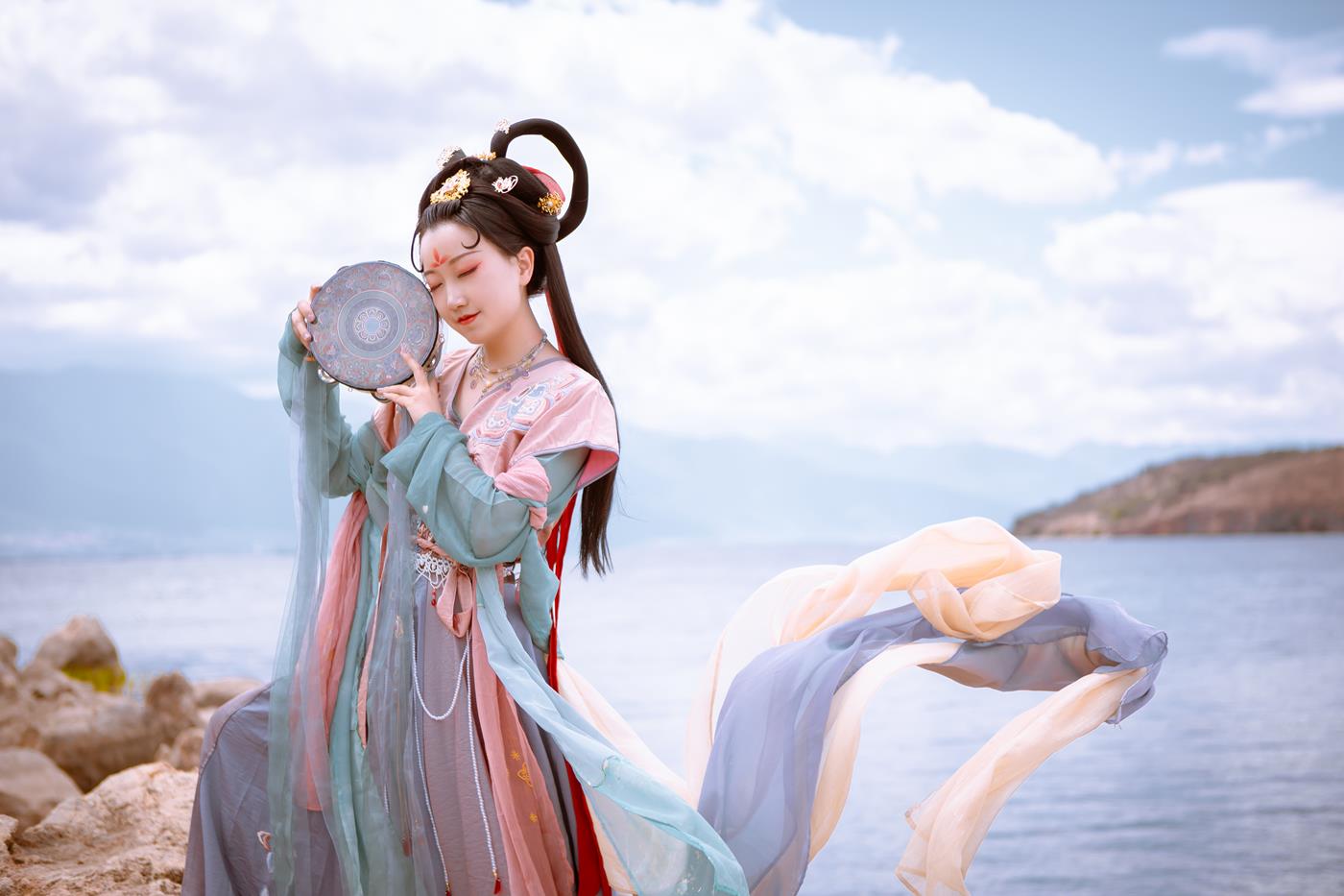 [YITUYU艺图语] 2022.02.14 胡旋女 重羽_KUSHINA-MIO [23P/231MB]