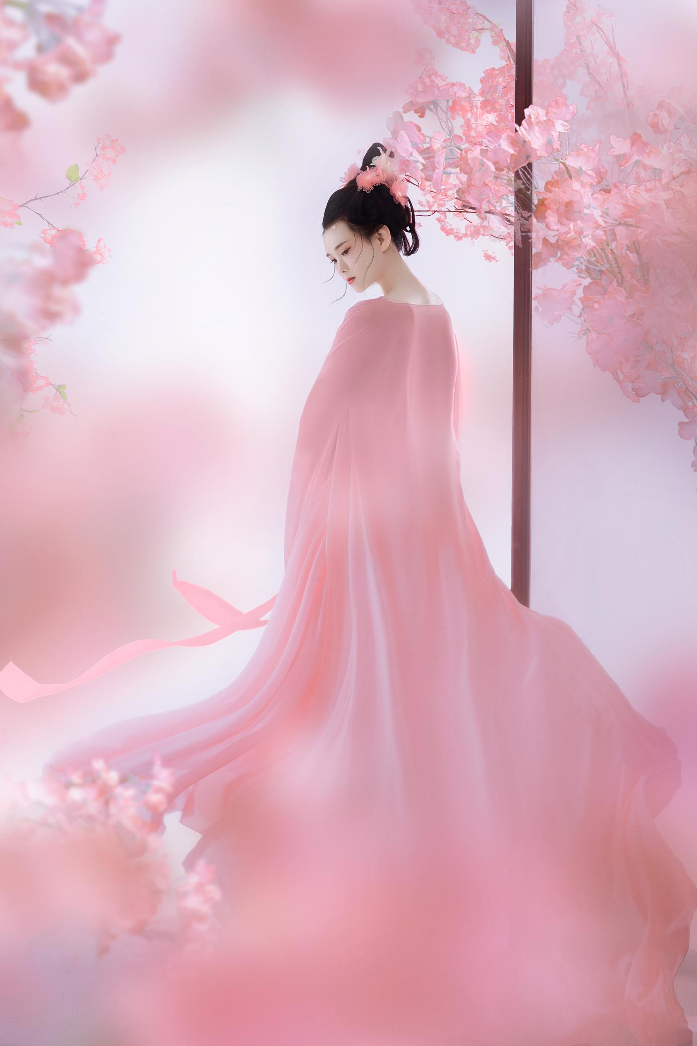 [YITUYU艺图语] 2022.02.24 花自落 欣宝 [22P/201MB]