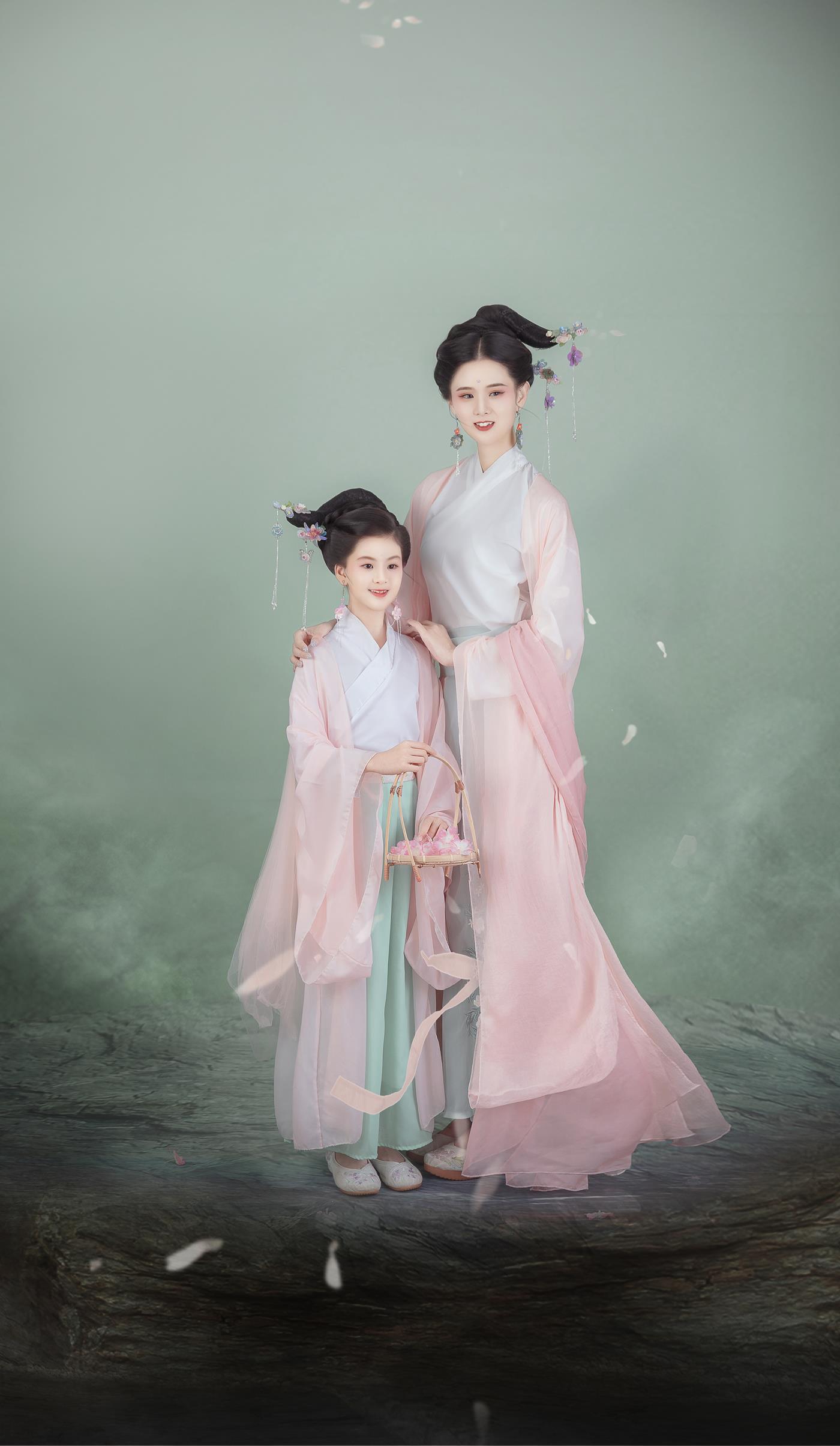 [YITUYU艺图语] 2022.03.01 采桑子 欣宝 [22P/845MB]