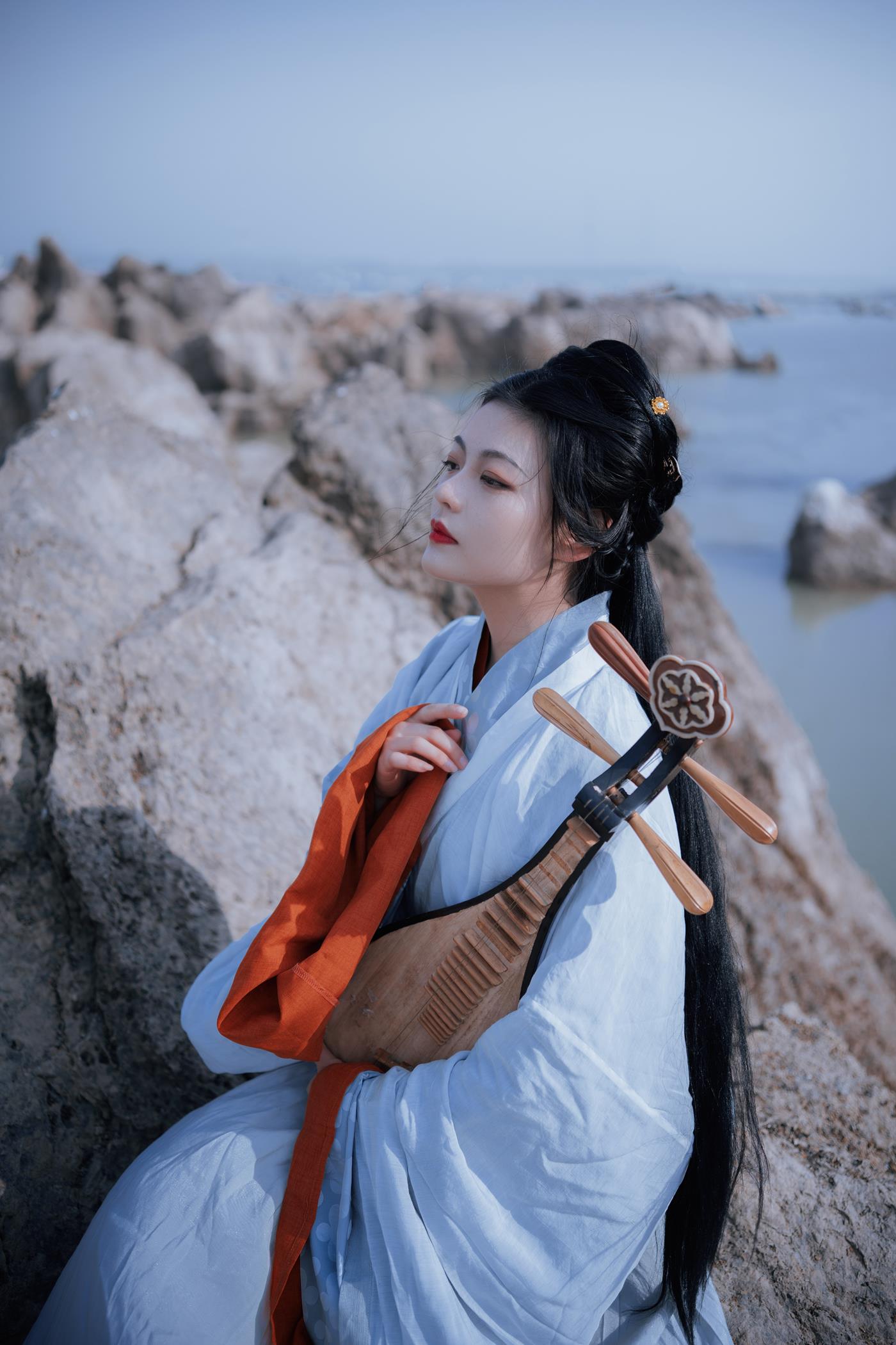 [YITUYU艺图语] 2022.03.04 远望 椰子 [24P/269MB]