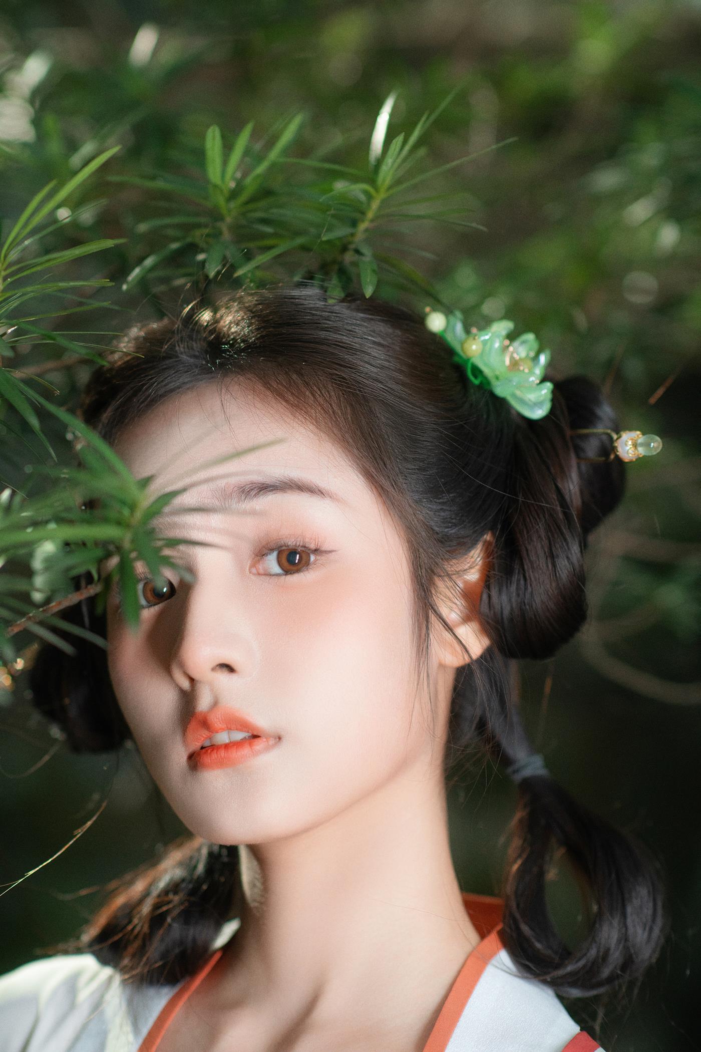 [YITUYU艺图语] 2022.02.15 初夏 珂珂 [22P/179MB]