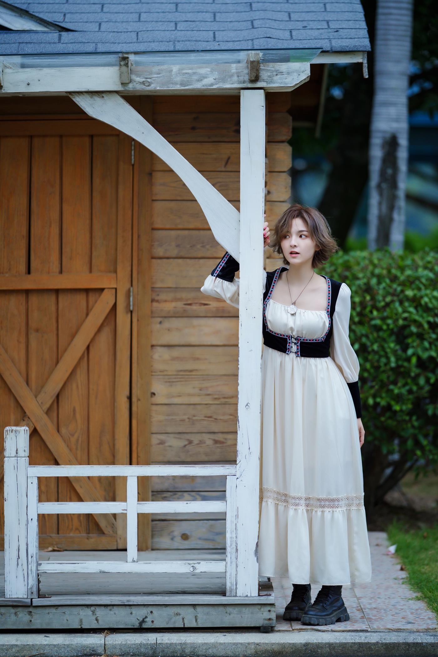 [YITUYU艺图语] 2022.02.13 爱笑的哈萨克族少女 dudu [28P/609MB]