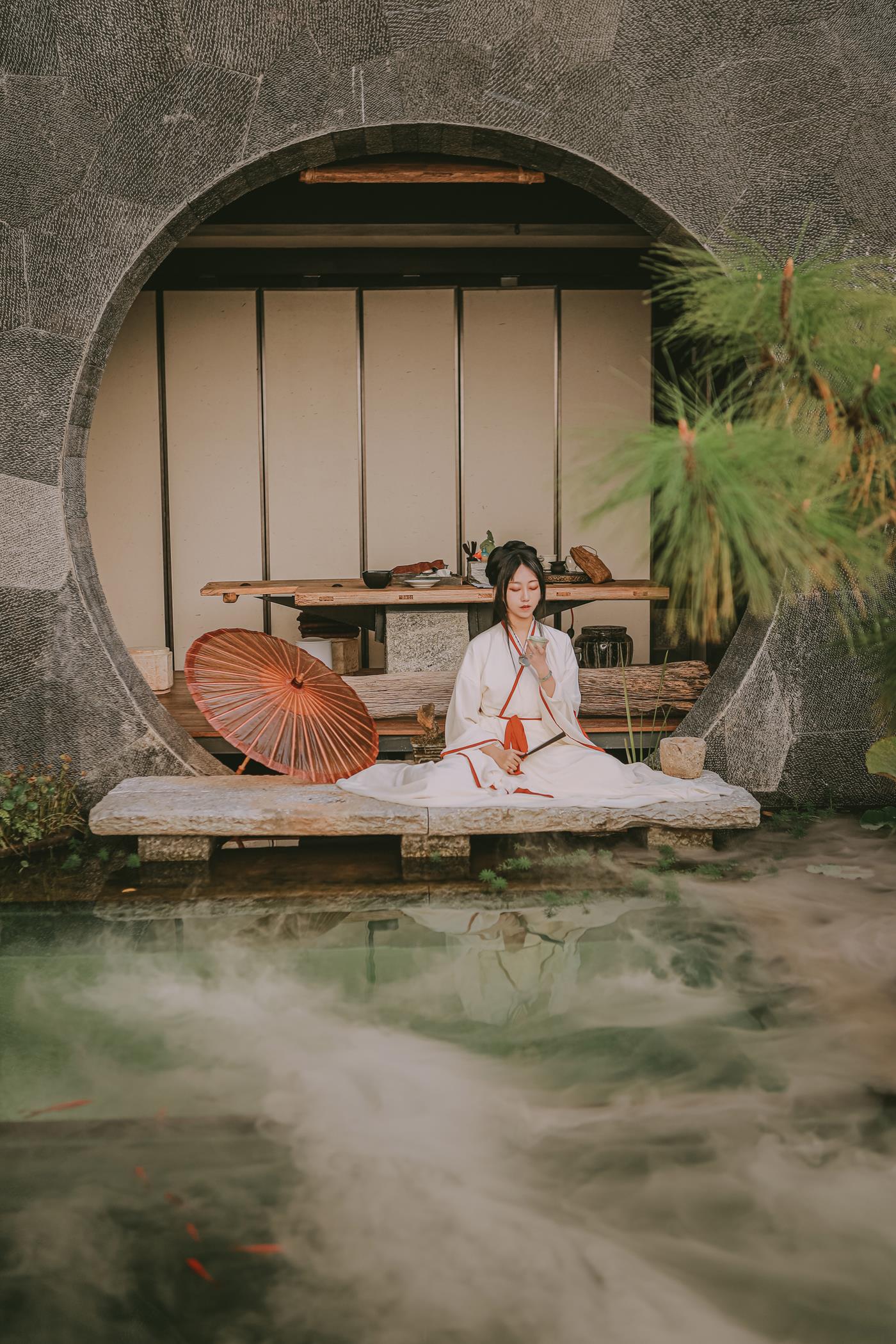 [YITUYU艺图语] 2022.02.22 闲愁一半 彭娘 [25P/102MB]