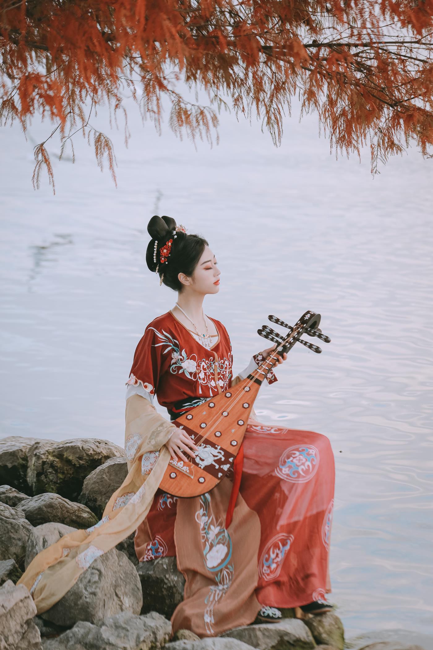 [YITUYU艺图语] 2022.02.13 秋风引 雪雪 [35P/427MB]