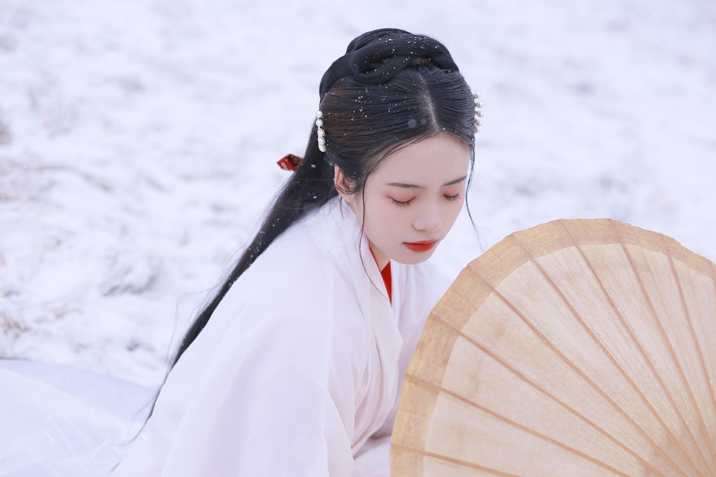 [YITUYU艺图语] 2022.02.27 山中雪后 沂越 [34P/259MB]