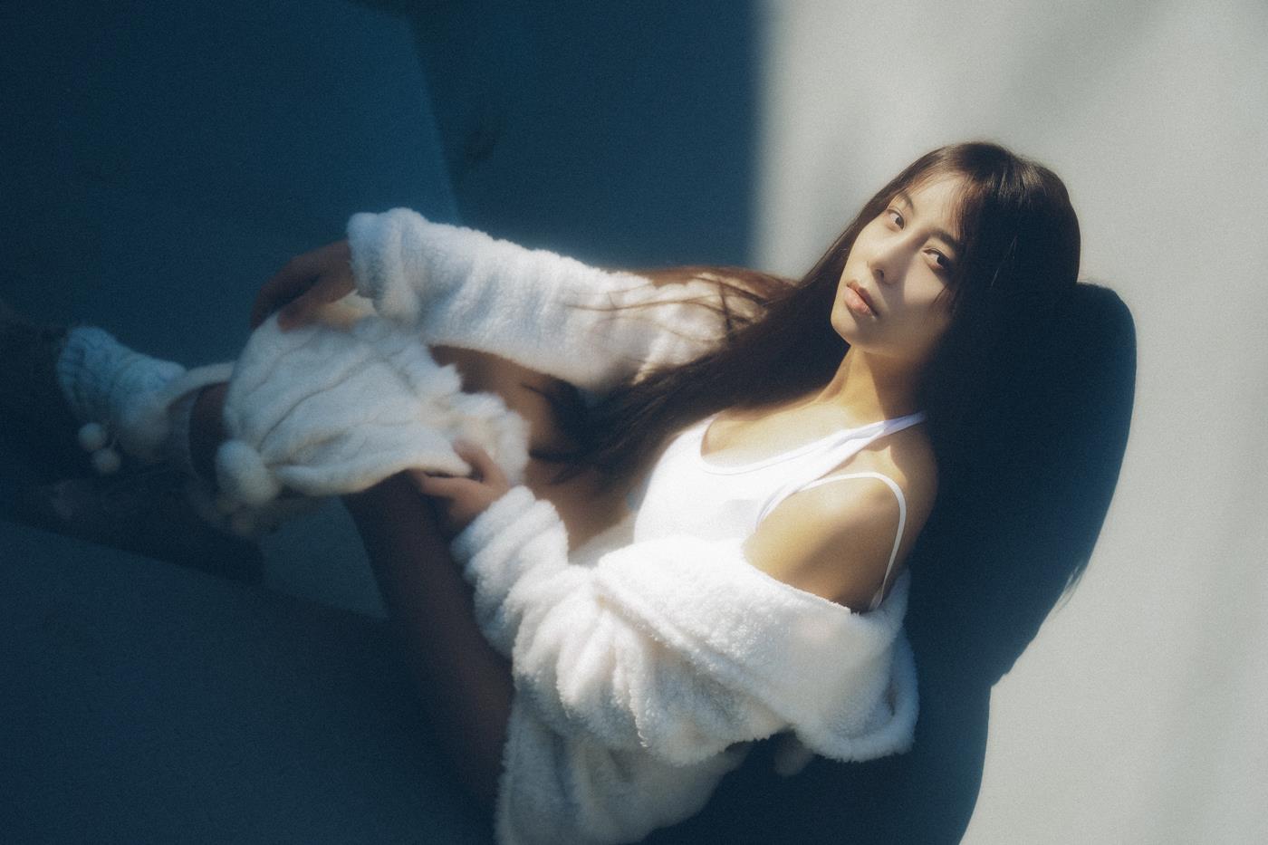 [YITUYU艺图语] 2022.03.05 冬日暖阳 小浦 [43P/573MB]