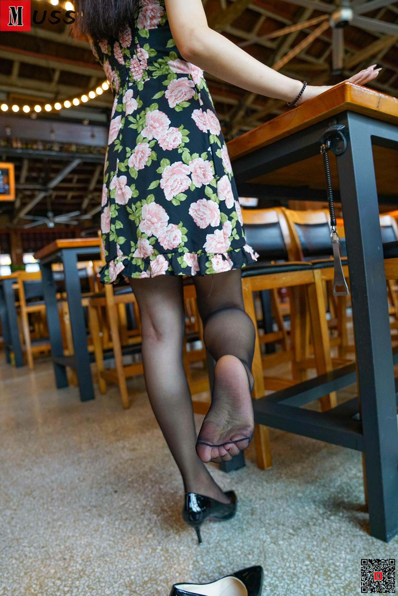 [MussGirl慕丝女郎]NO.396 绝美碎花裙B[63P/111MB]