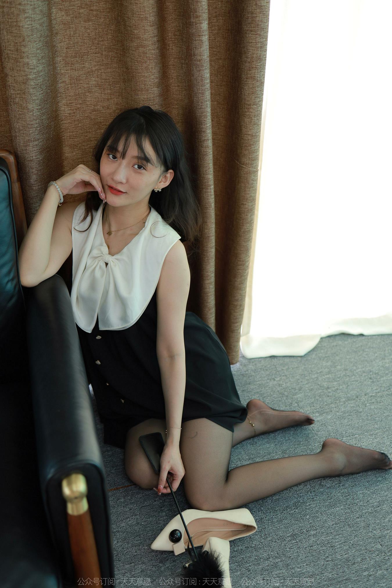 [IESS异思趣向] 2022.07.18 丝享家1151：秋秋《甜辣教主》[89P/153MB]