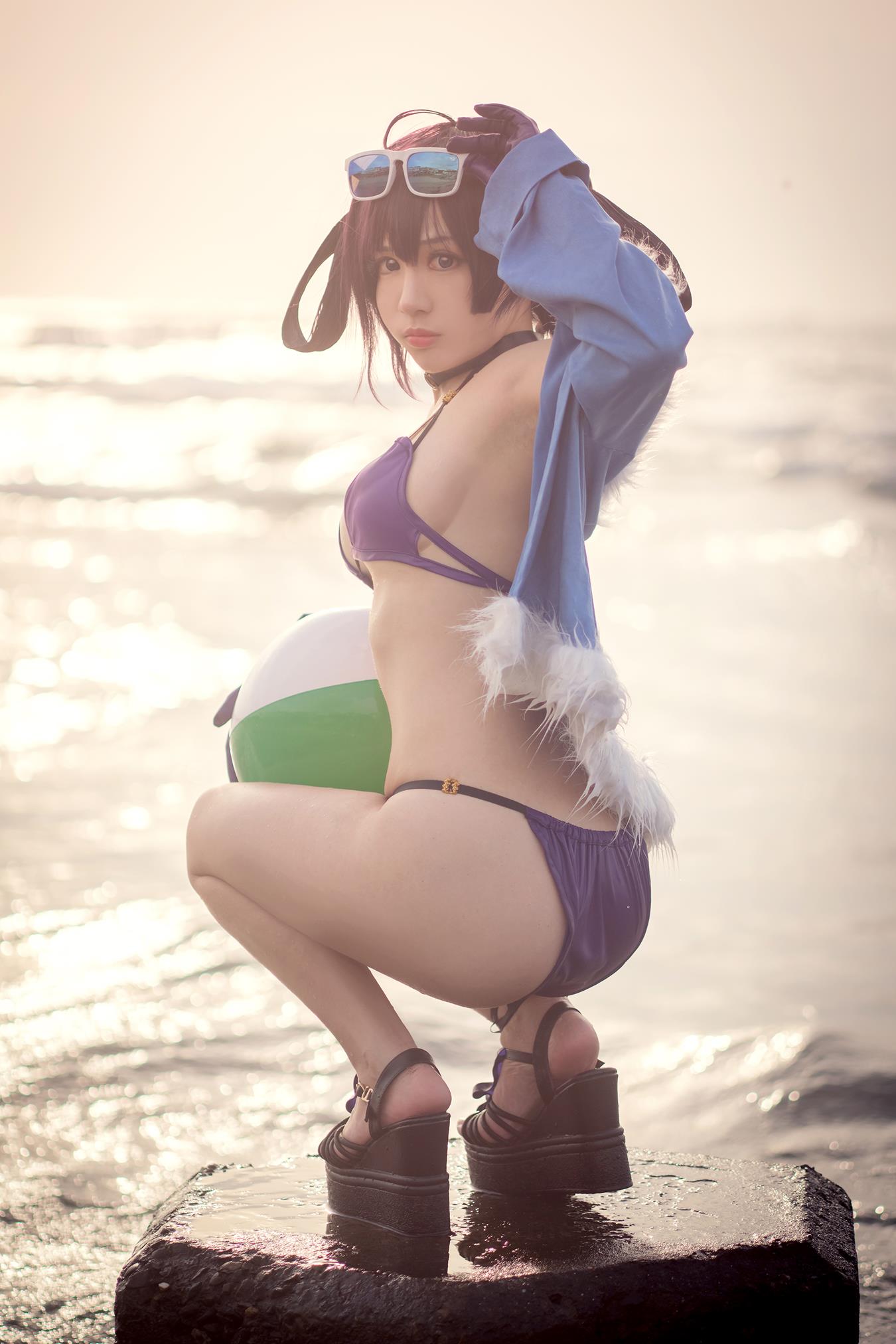 Cos妹子 千寻 宁海 [31P/96MB]