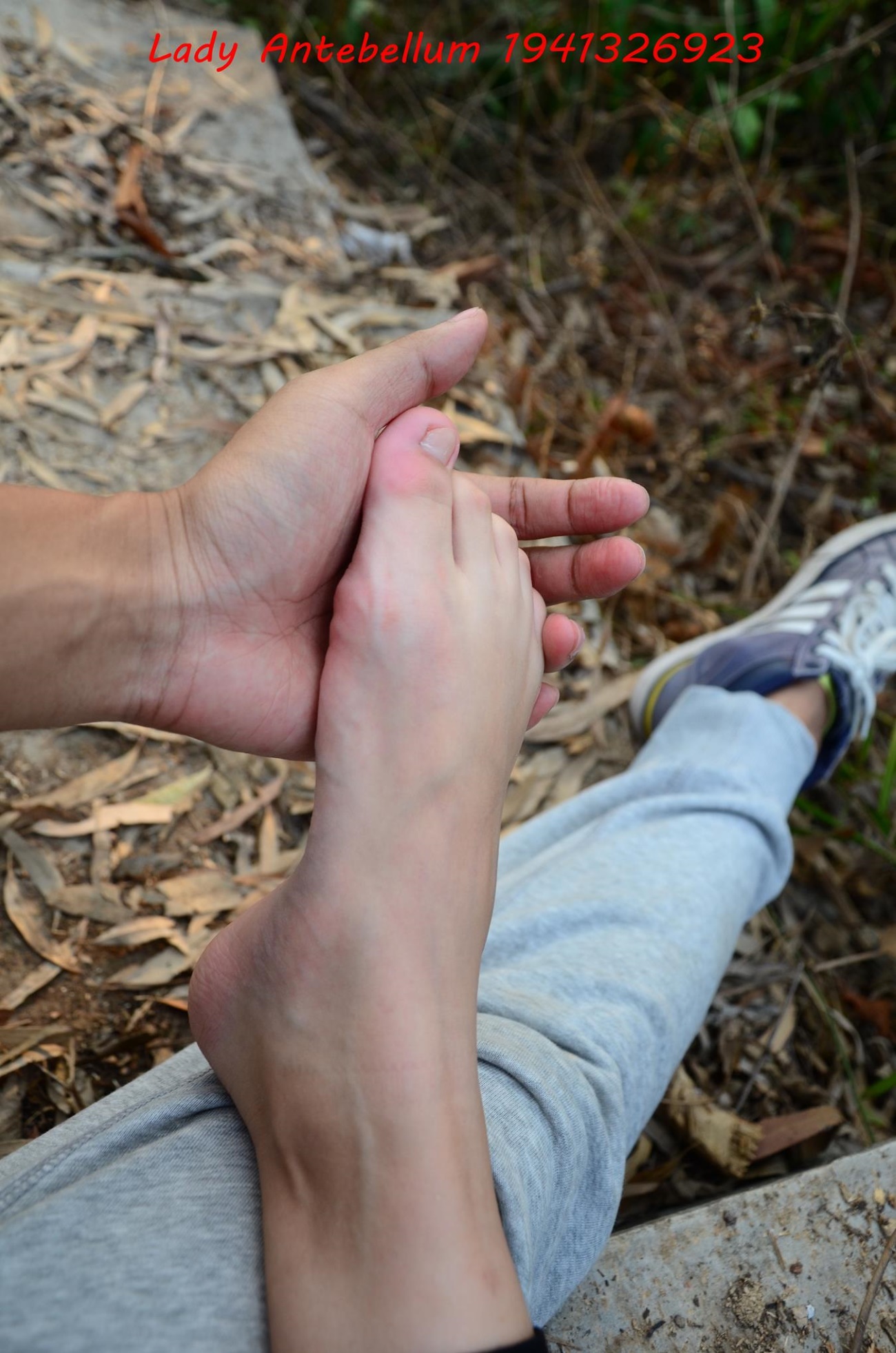 [战前女神] 美腿美足精品摄影套图 086 [92P/222MB]