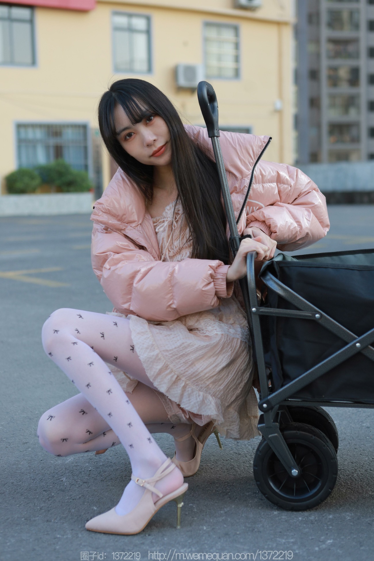[IESS异思趣向] 耽丝 2022.12.23 团团 [84P/96M]