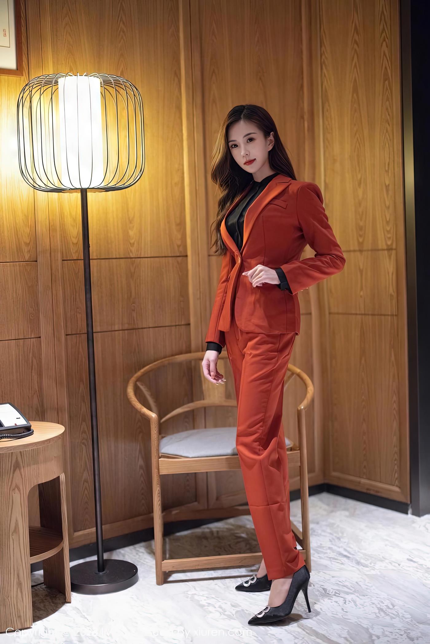 [IMiss爱蜜社]2023.02.15 VOL.717 杨紫嫣candy[64+1P/489MB]